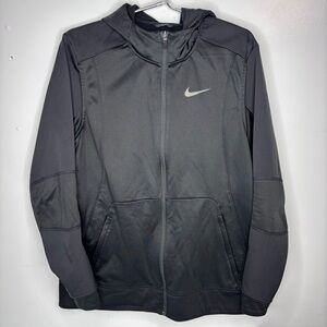 Nike Men’s Therma Hoodie